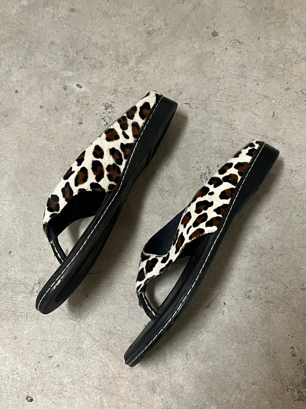 Donald Pliner sandals